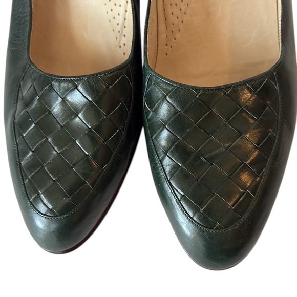 Cole Haan Shoes - Cole Haan leather, Italian handmade, Hunter Green, weave accent on top, 9.5/10